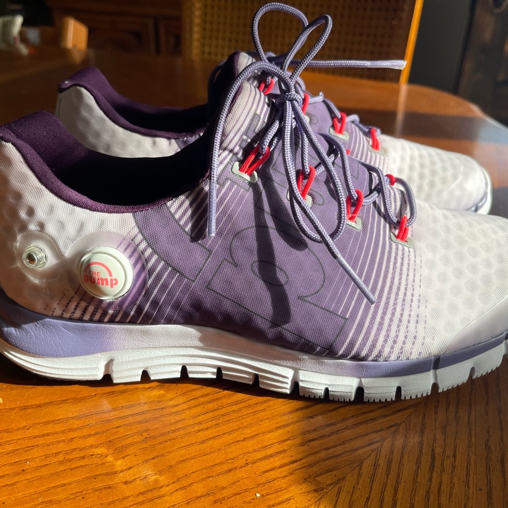 Women’s Reebok Pumps